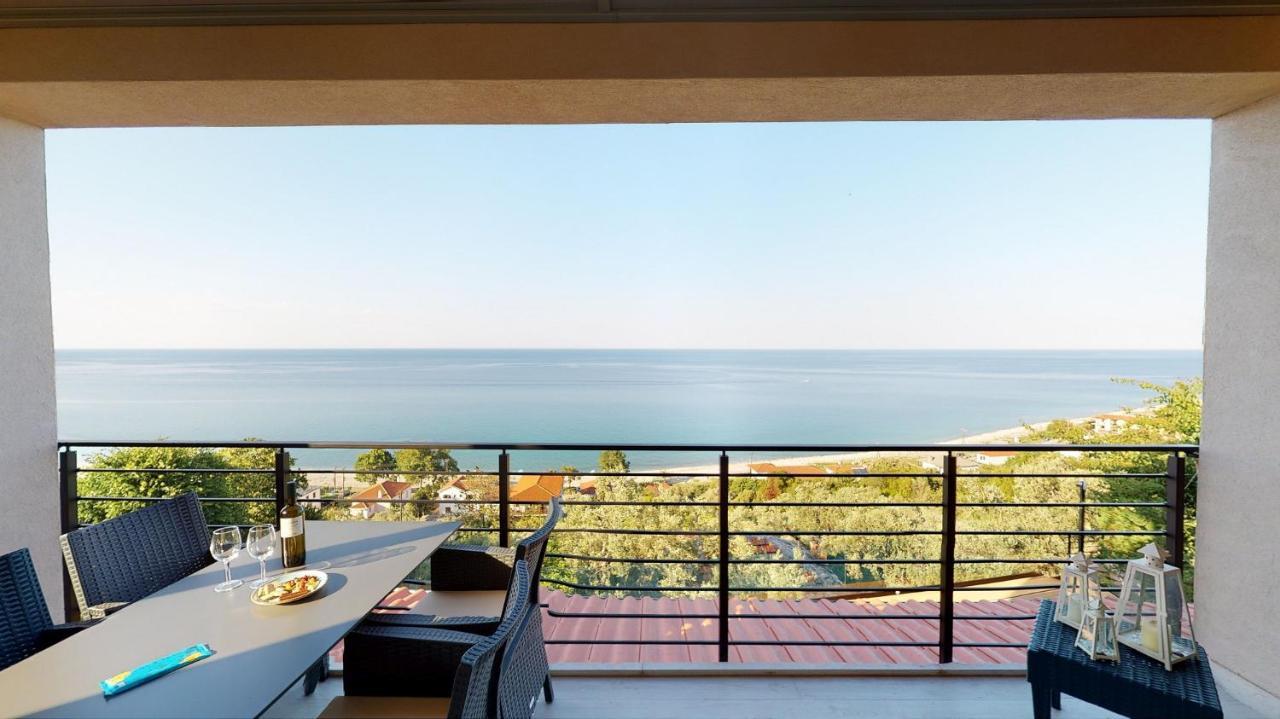 Kallia Suites- Chorefto Ngoại thất bức ảnh