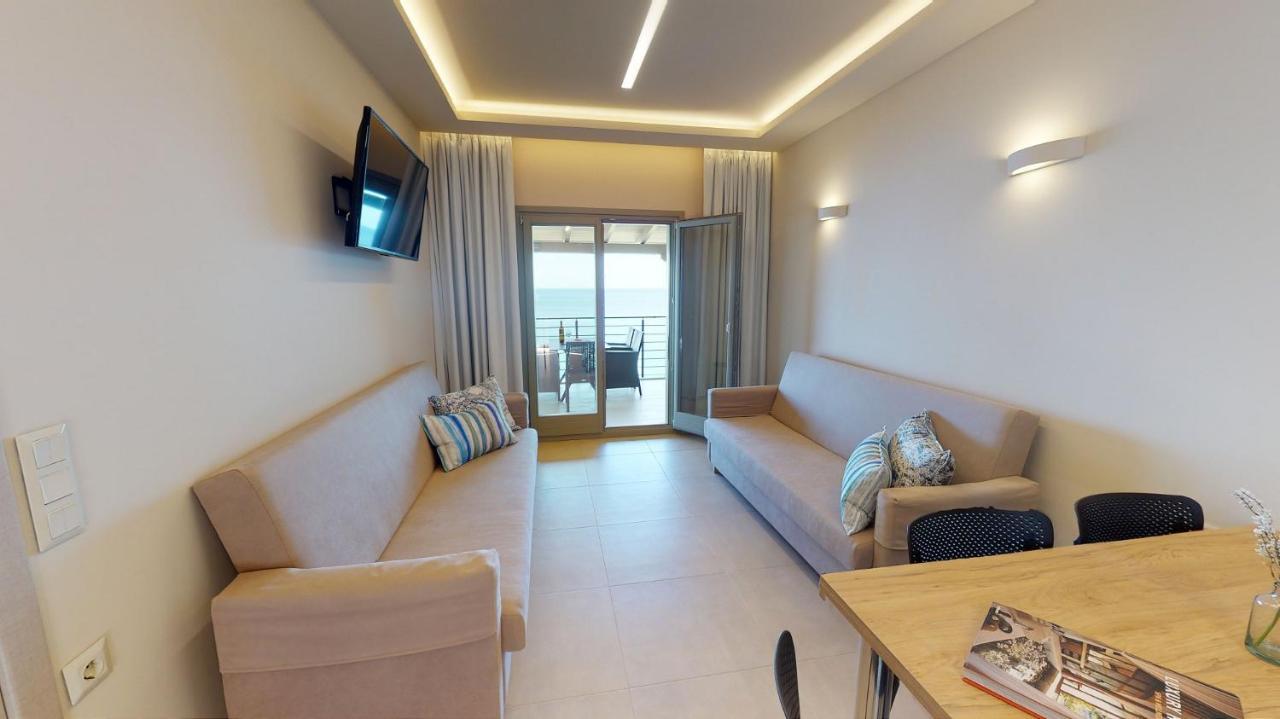 Kallia Suites- Chorefto Ngoại thất bức ảnh
