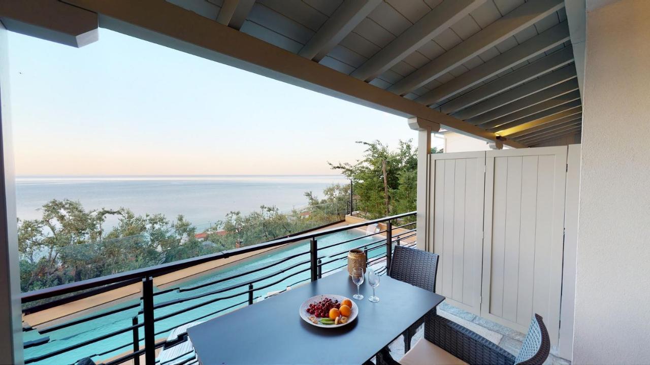 Kallia Suites- Chorefto Ngoại thất bức ảnh