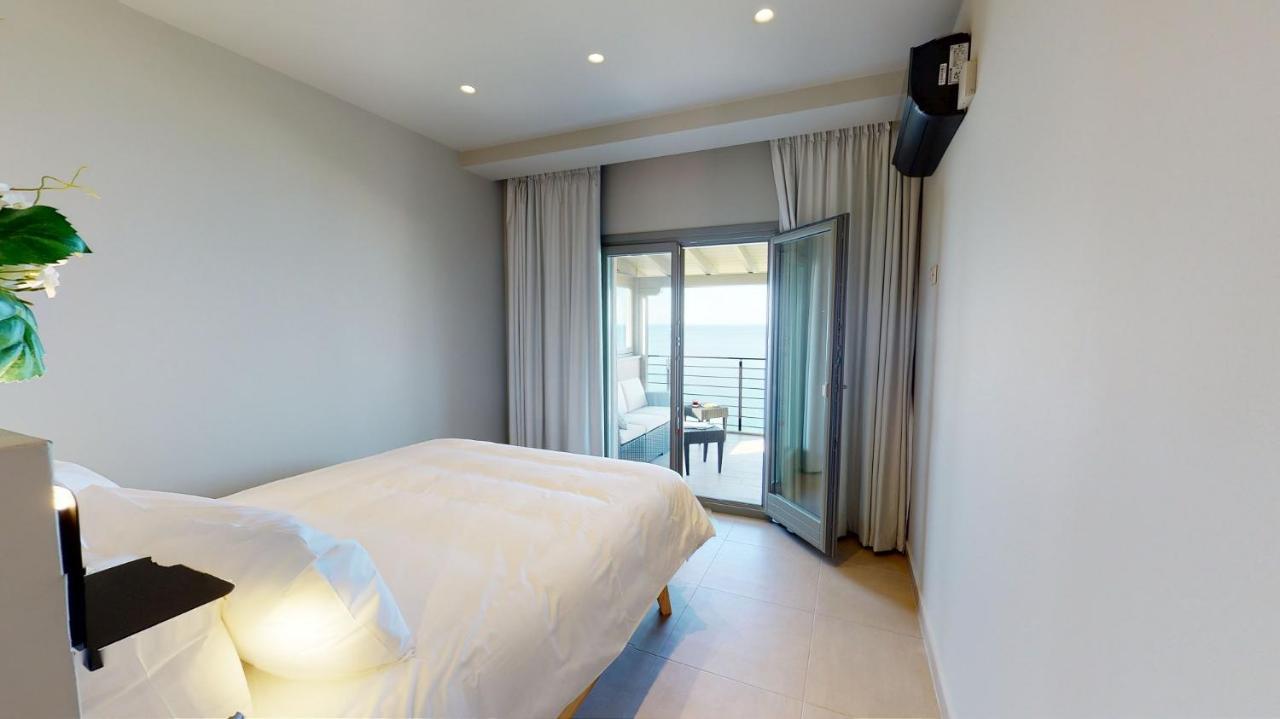 Kallia Suites- Chorefto Ngoại thất bức ảnh