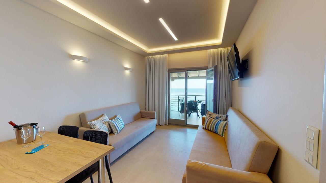 Kallia Suites- Chorefto Ngoại thất bức ảnh