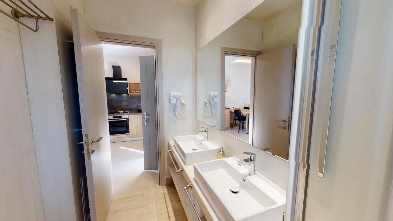Kallia Suites- Chorefto Ngoại thất bức ảnh
